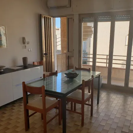 Aparthotel Papiro